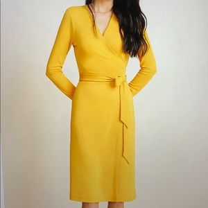 NWT Ann Taylor Petite Matte Jersey Wrap - Sz 2